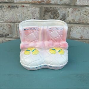 Vintage My-Neil Baby Booties Ceramic Planter Pink Quilted Slippers 1985 Nursery